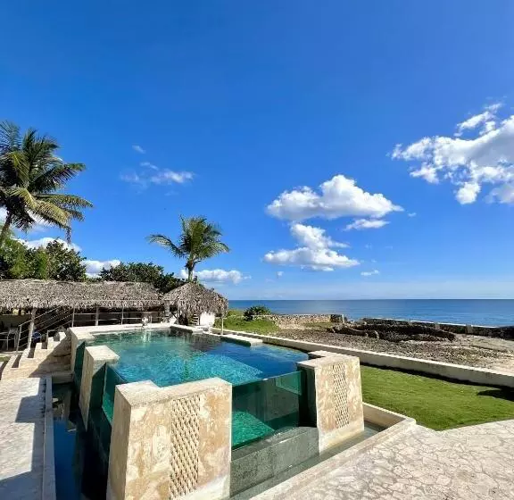 Tritón Hotel Boutique & Restaurant