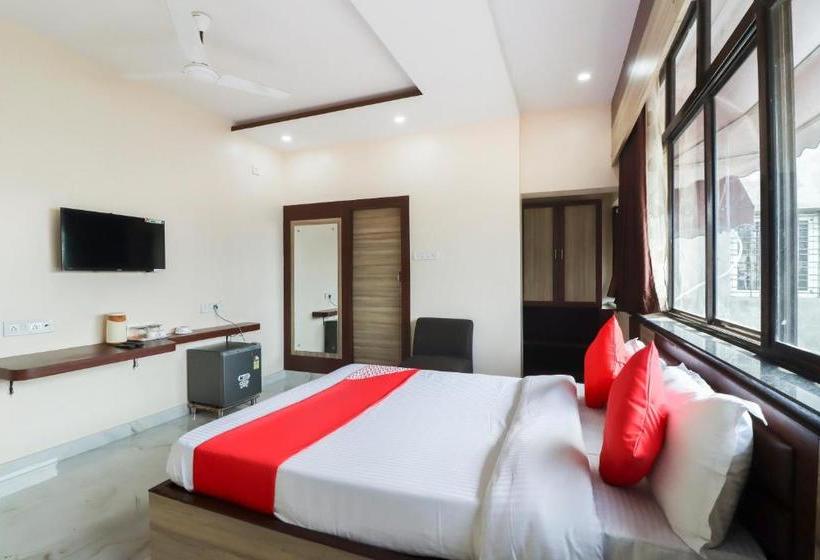 호텔 Capital O  7th Heaven