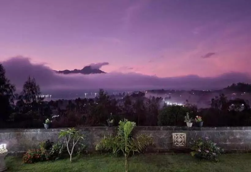 ペンション Bali Cottages Lake View