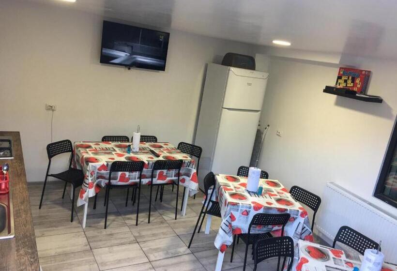 پانسیون Casa David