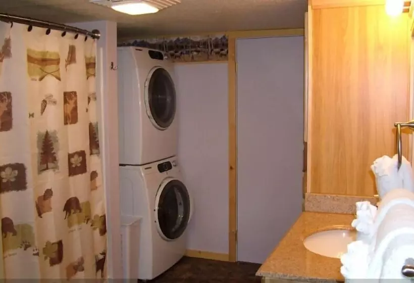 Retkeilymaja Glacier Haven Inn