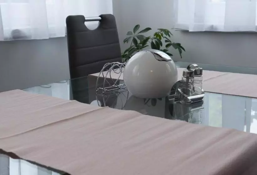 Aamiaismajoitus (B&B) Gabriella Panzió