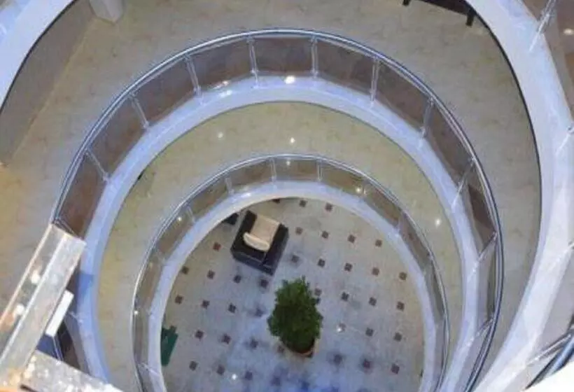 هتل Guria Palace