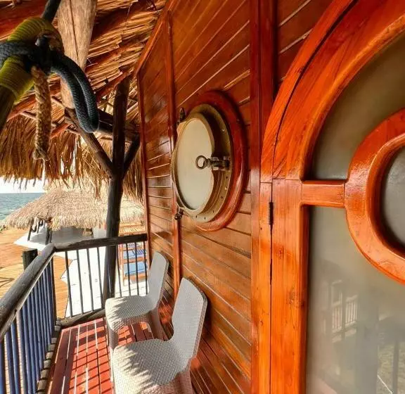 ホテル Múcura Club