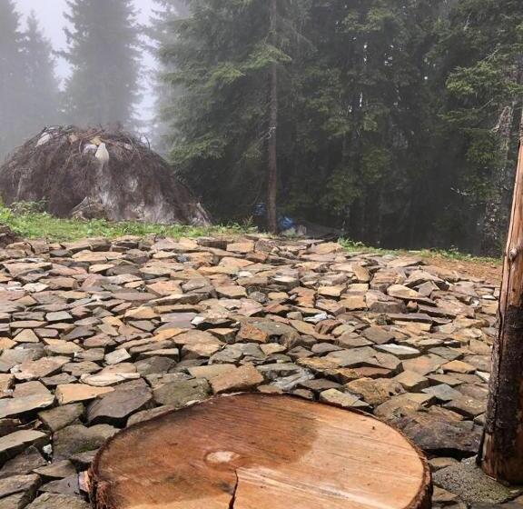 پانسیون Demircioglu Pokut Dag Evi