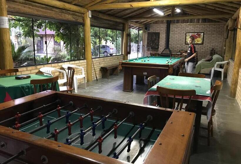 펜션 Pousada Das Hortênsias