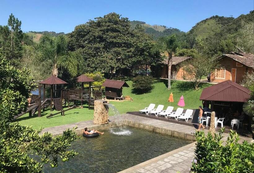 펜션 Pousada Das Hortênsias