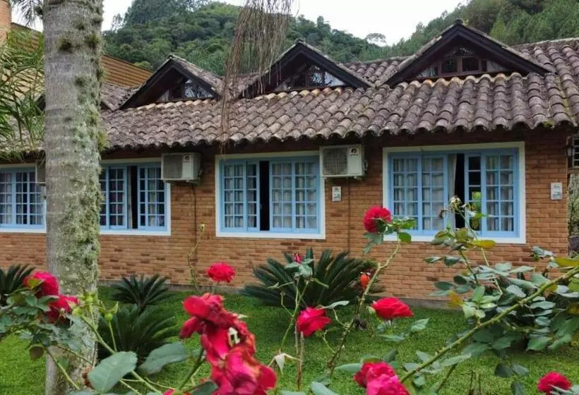 Majatalo Pousada Das Hortênsias