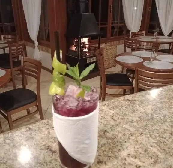ペンション Pousada Das Hortênsias