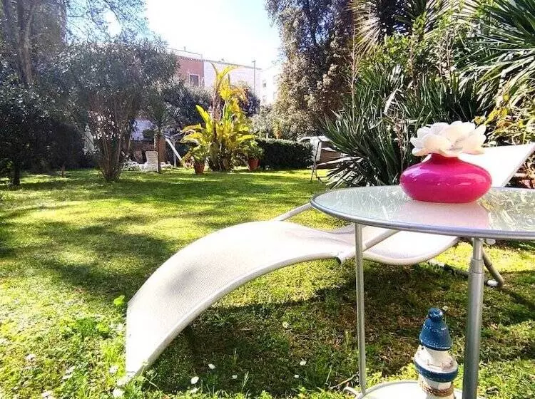 Aedes B&b Il Giardino Dei Sogni