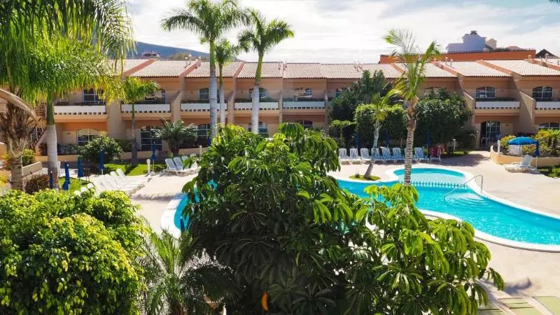 Apartamentos Jardín Del Conde