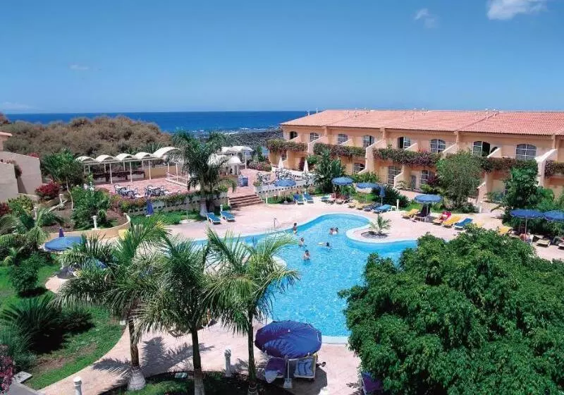 Apartamentos Jardín Del Conde