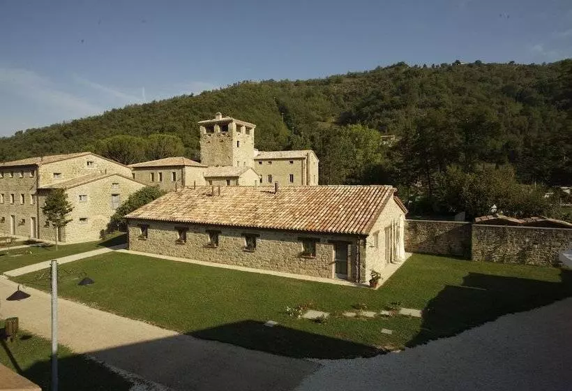 Borgo Hotel Le Terre Del Verde