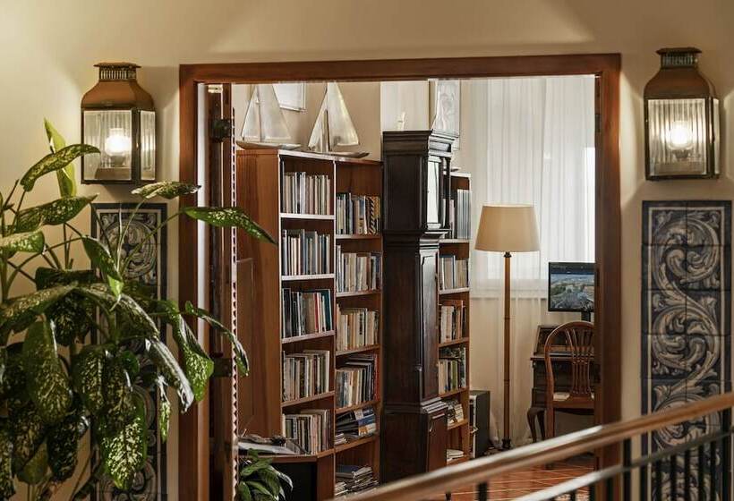 ホテル Albatroz Beach & Yacht Club