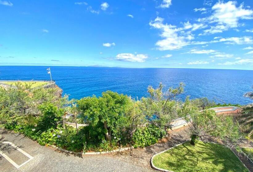 ホテル Albatroz Beach & Yacht Club