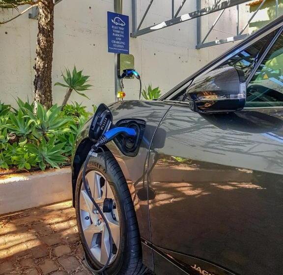 ホテル Albatroz Beach & Yacht Club