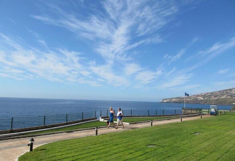 ホテル Albatroz Beach & Yacht Club