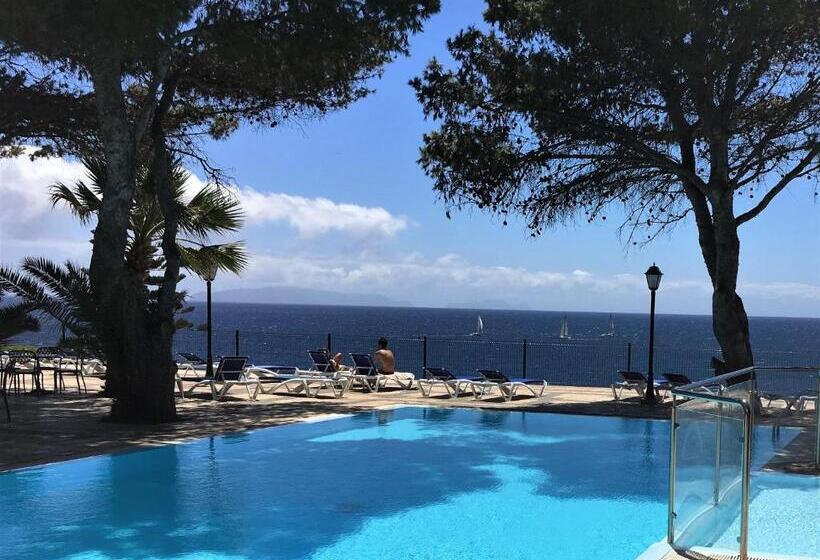 ホテル Albatroz Beach & Yacht Club