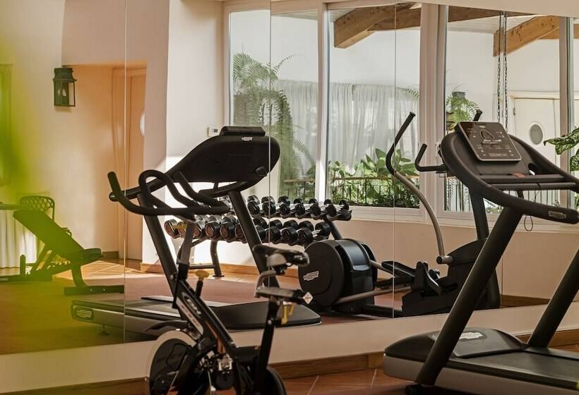 ホテル Albatroz Beach & Yacht Club