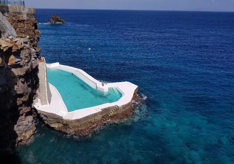 ホテル Albatroz Beach & Yacht Club