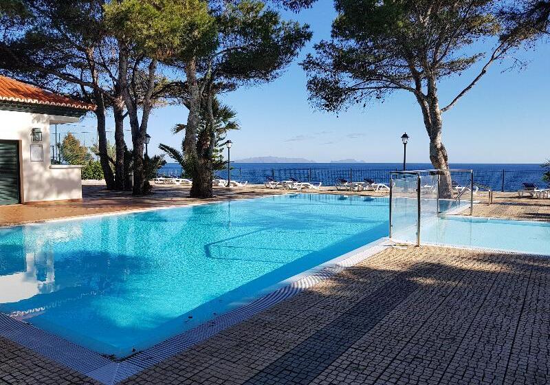 ホテル Albatroz Beach & Yacht Club