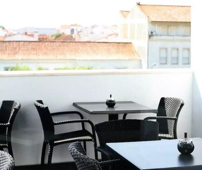 Отель Benavente Vila