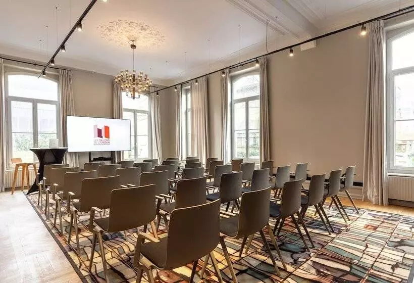 בית מלון כפרי Best Western Urban