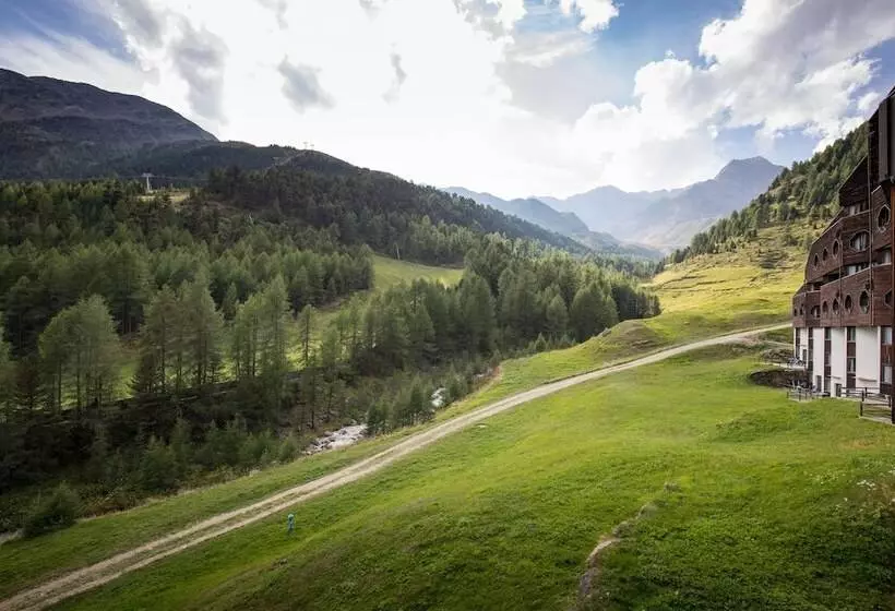 Blu Hotel Senales Zirm Cristal