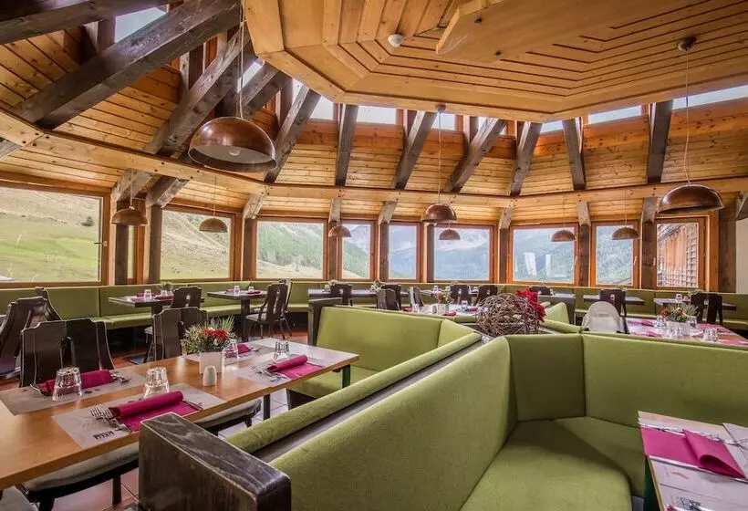 Blu Hotel Senales Zirm Cristal