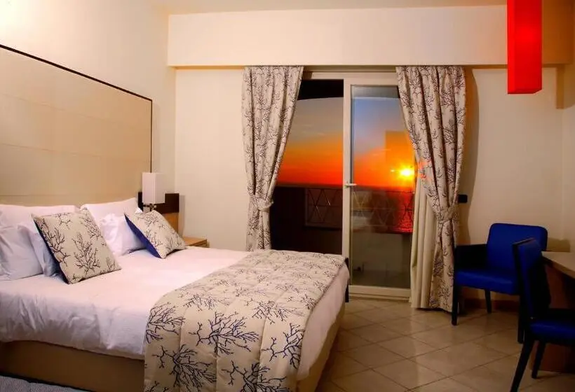 Otel Gh Avalon Sikani