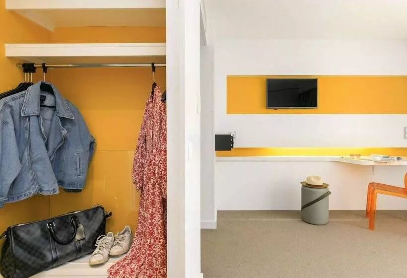 فندق Ibis Styles Menton Centre