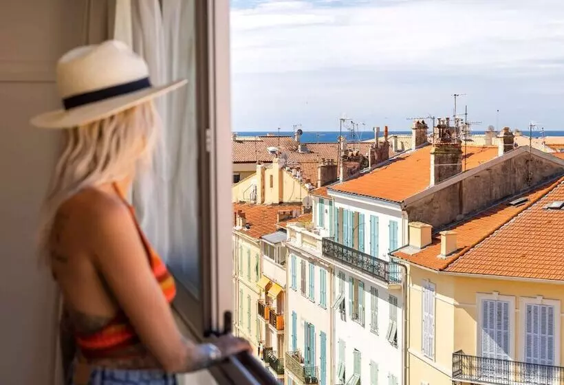 فندق Ibis Styles Menton Centre