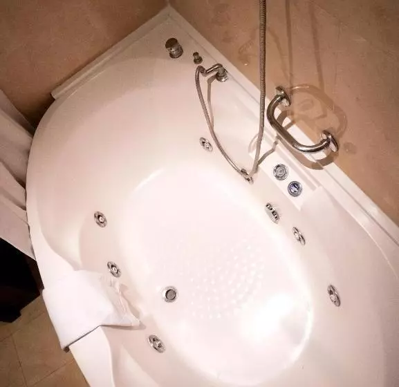 هتل Intown Luxury House