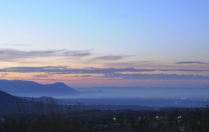 בית מלון כפרי Jennifer Home