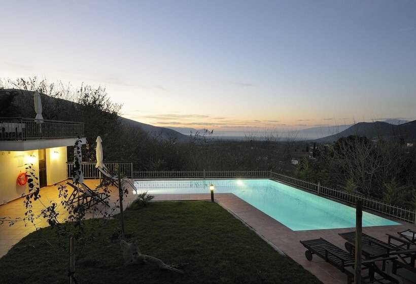 בית מלון כפרי Jennifer Home