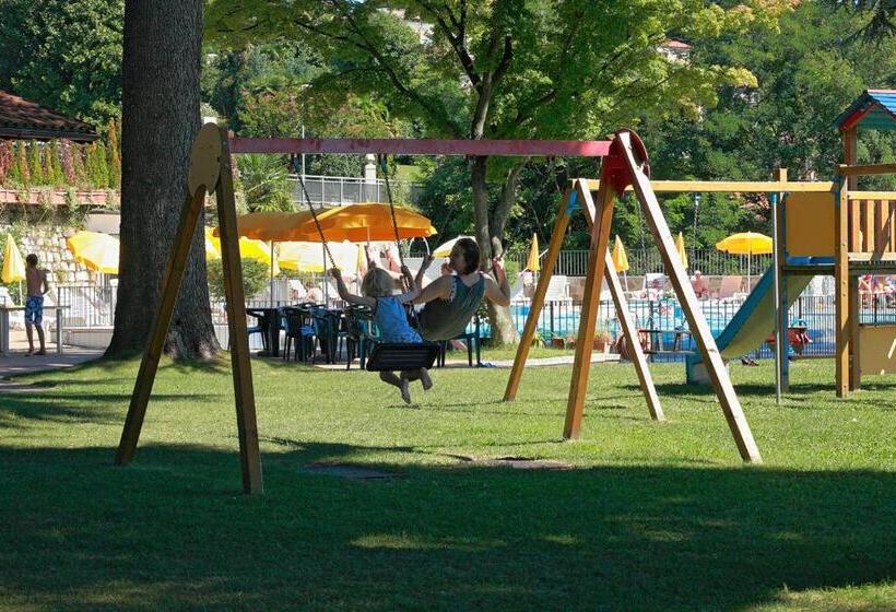 هتل Residence Zust