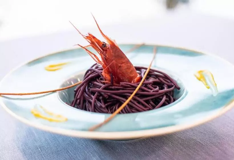 Отель Riviera Del Sole