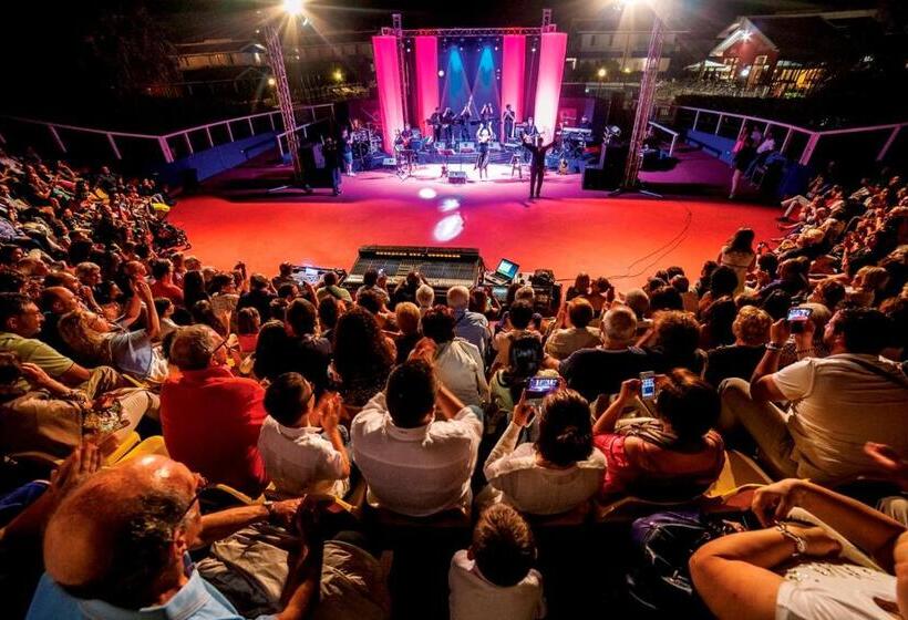 فندق Riviera Del Sole