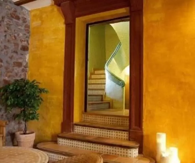 فندق ريفى El Jardín Vertical