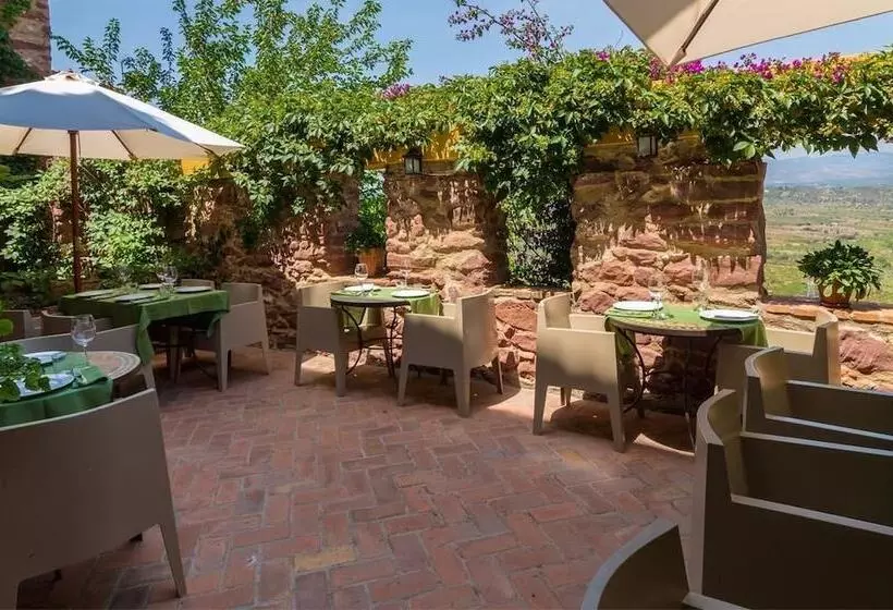 فندق ريفى El Jardín Vertical