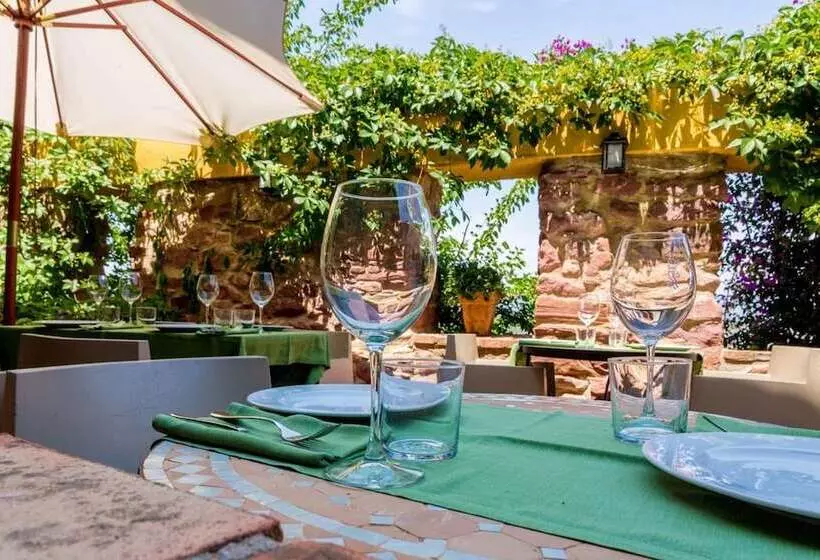 فندق ريفى El Jardín Vertical