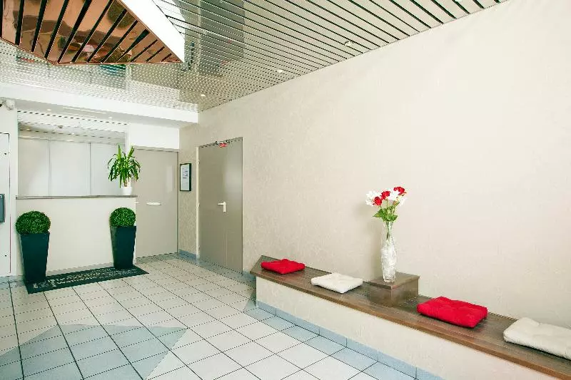 בית מלון כפרי Séjours & Affaires Tours Léonard De Vinci