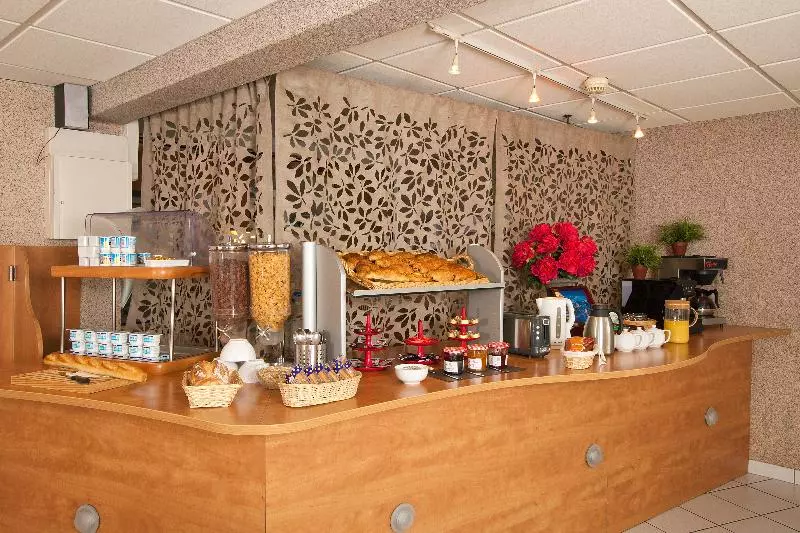 בית מלון כפרי Séjours & Affaires Tours Léonard De Vinci