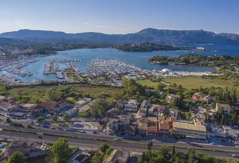 Отель Telesilla