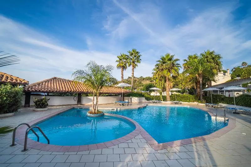 فندق Villaggio Baia D'Ercole