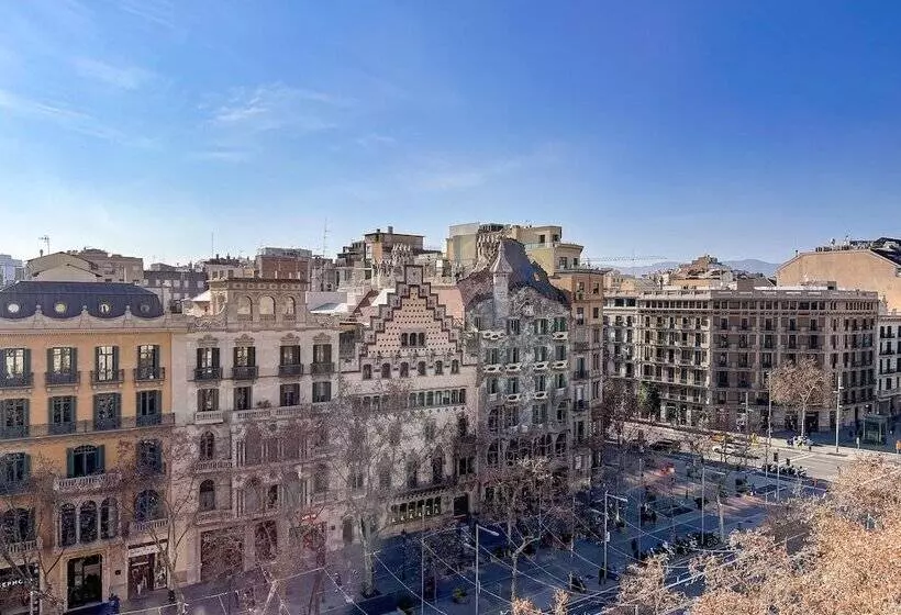 Passeig De Gracia Apartment