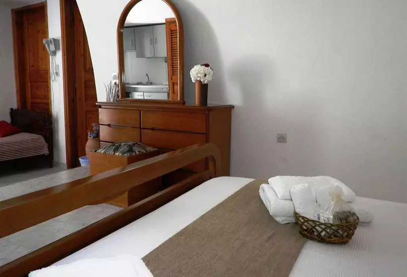 Курорт Anita's Villa