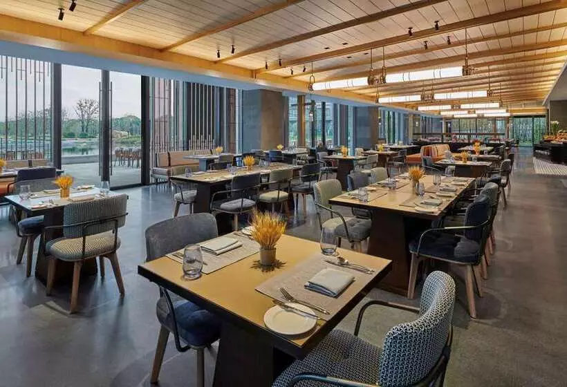 Hotelli Hilton Shanghai Fengxian