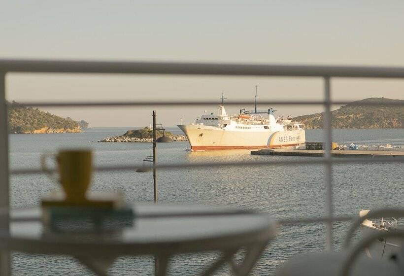 פנסיון Casa Blue Marine