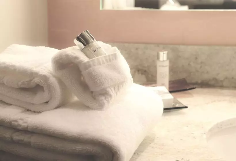 Hotelli Legends Casino